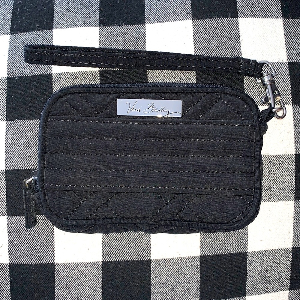 Vera Bradley hand wallet. LIKE NEW!